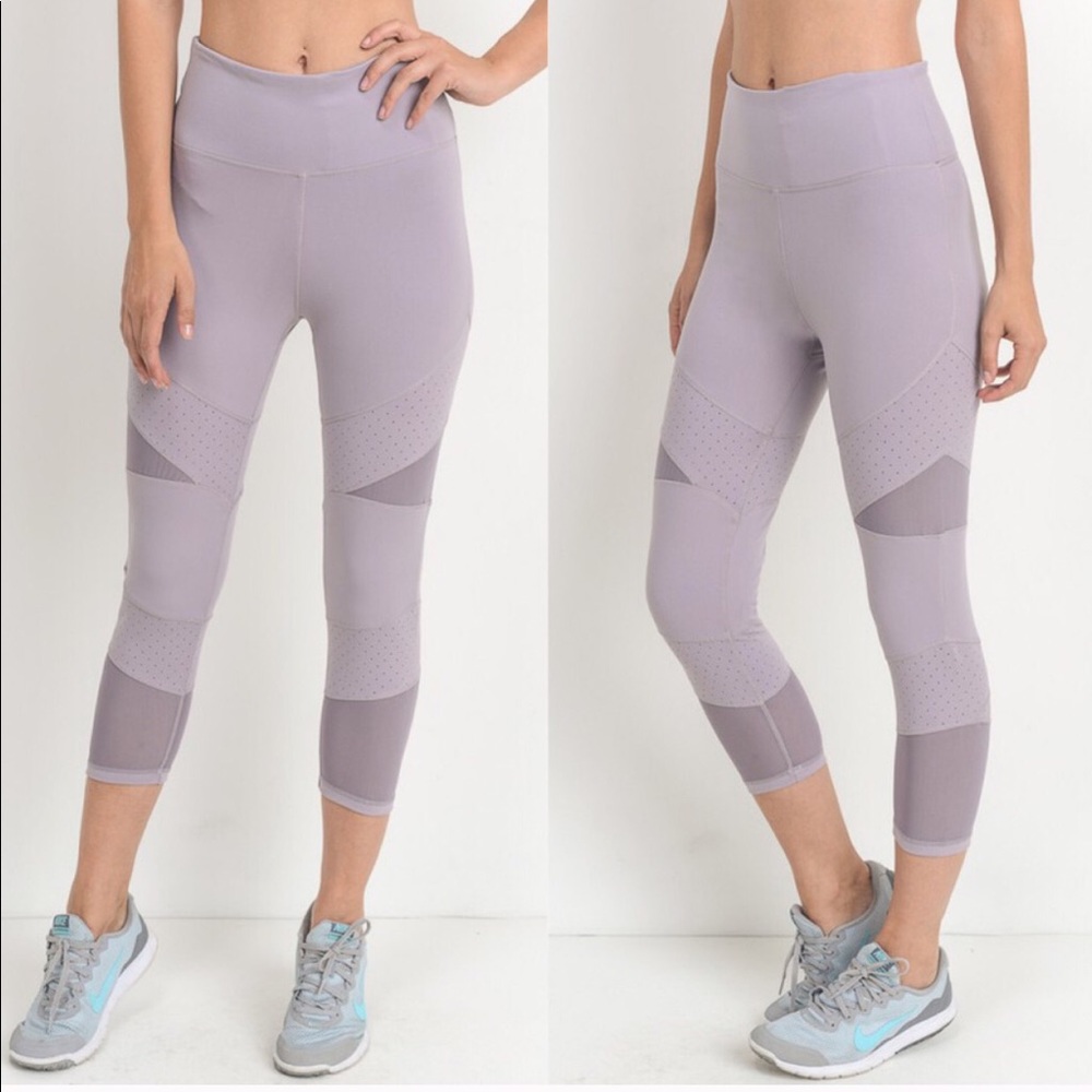 NWT Mono B Mesh Capri Leggings - Lavendar - L
